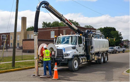 Hydro jetting services in Chicago Heights, Illinois